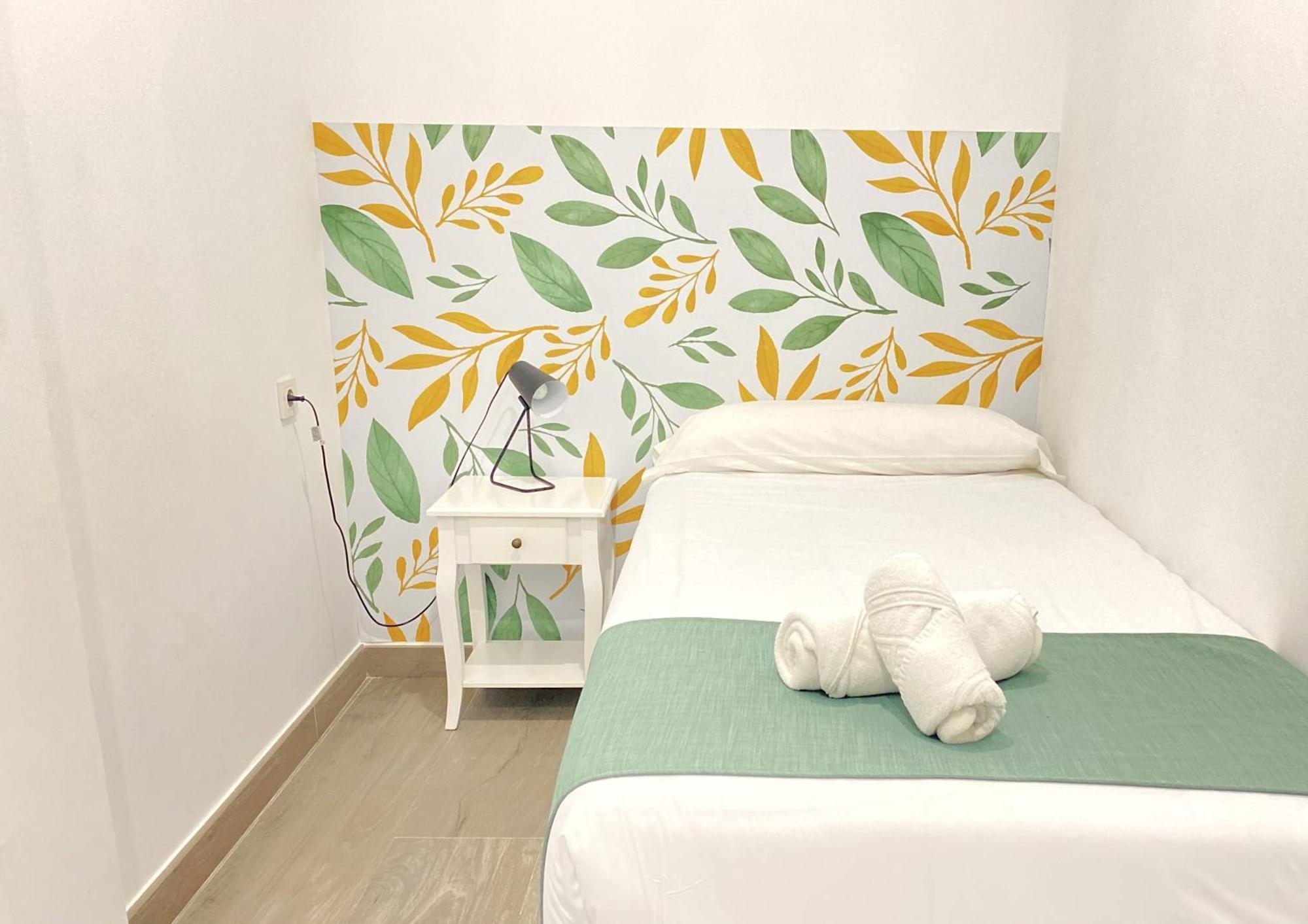 Apartamentos Estemar Бенидорм Екстериор снимка