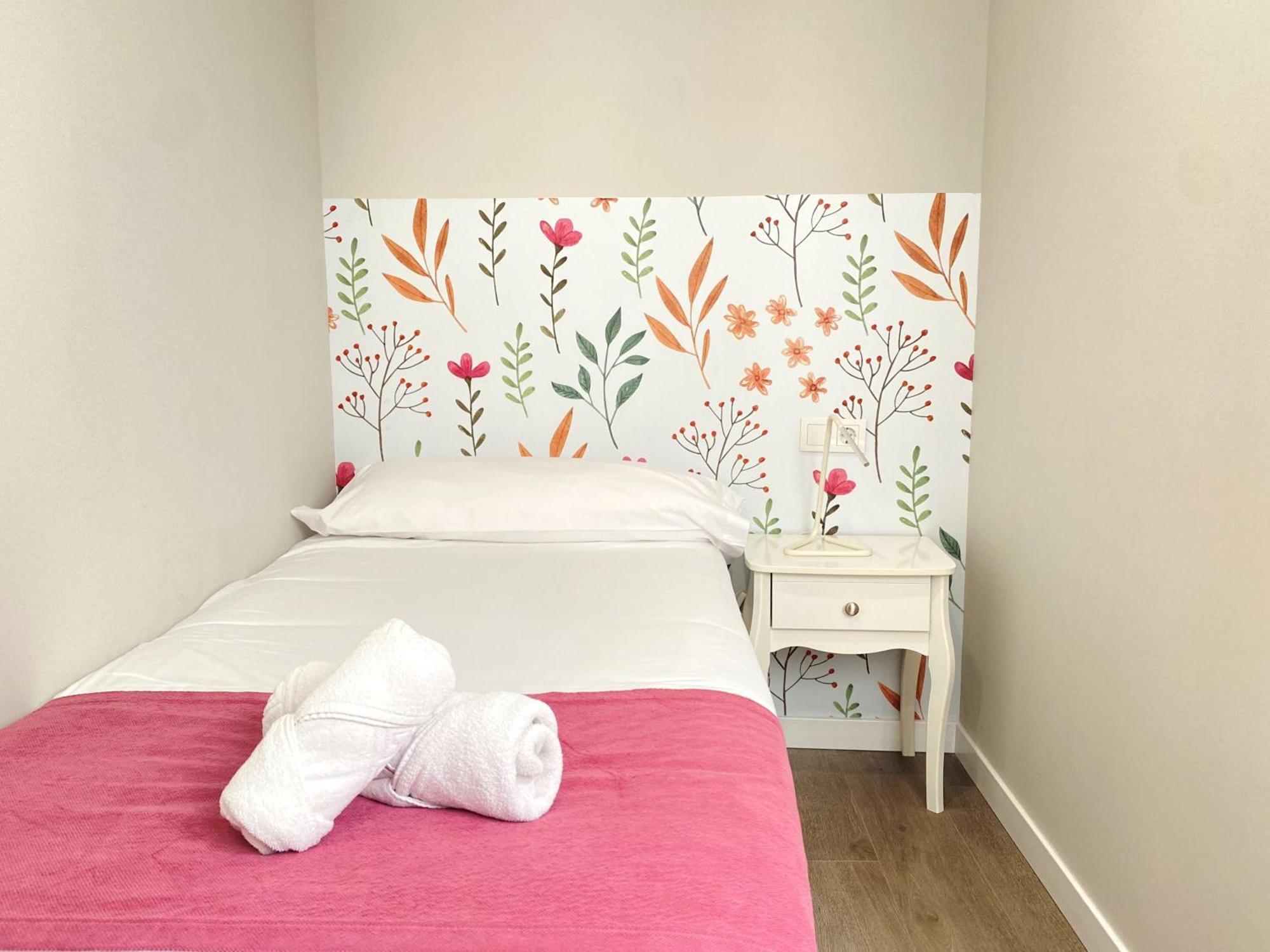 Apartamentos Estemar Бенидорм Екстериор снимка